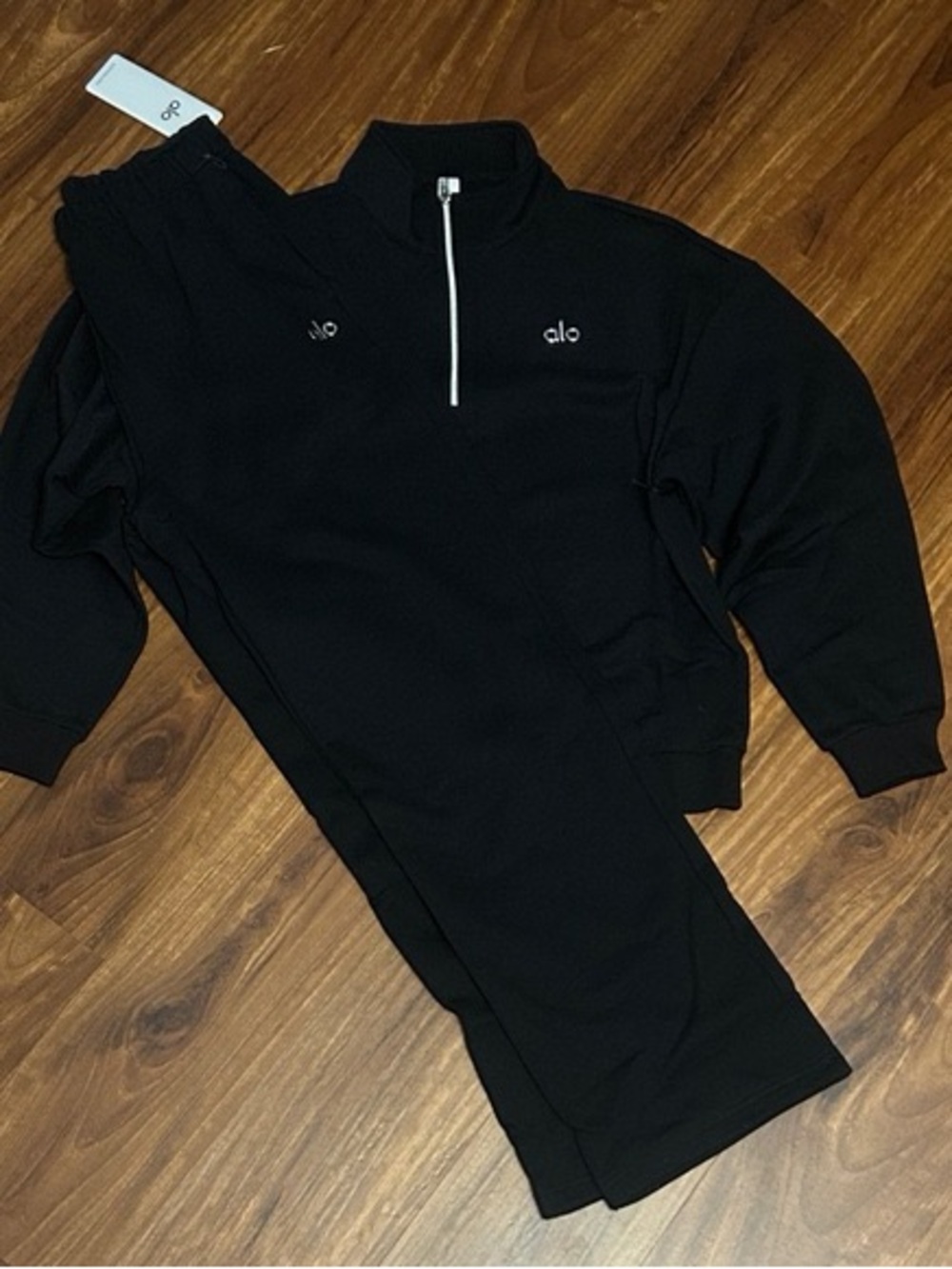 ALO Yoga Men’s Black Half-Zip Sweatshirt